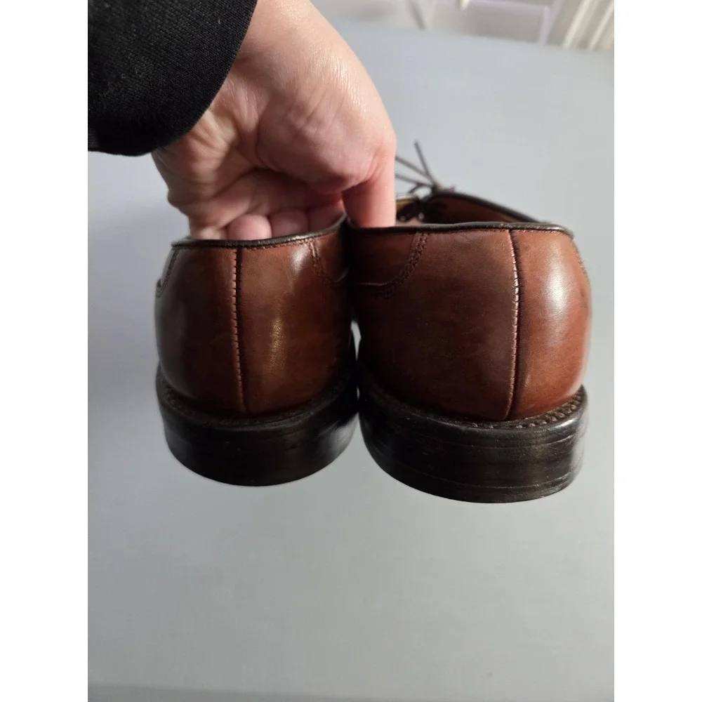 Allen Edmonds Bradley Split Toe Oxford Men's Size 9 B‎ Dress Shoe Brown Leather